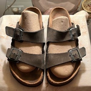 Birkenstock Arizona Leather Sandals